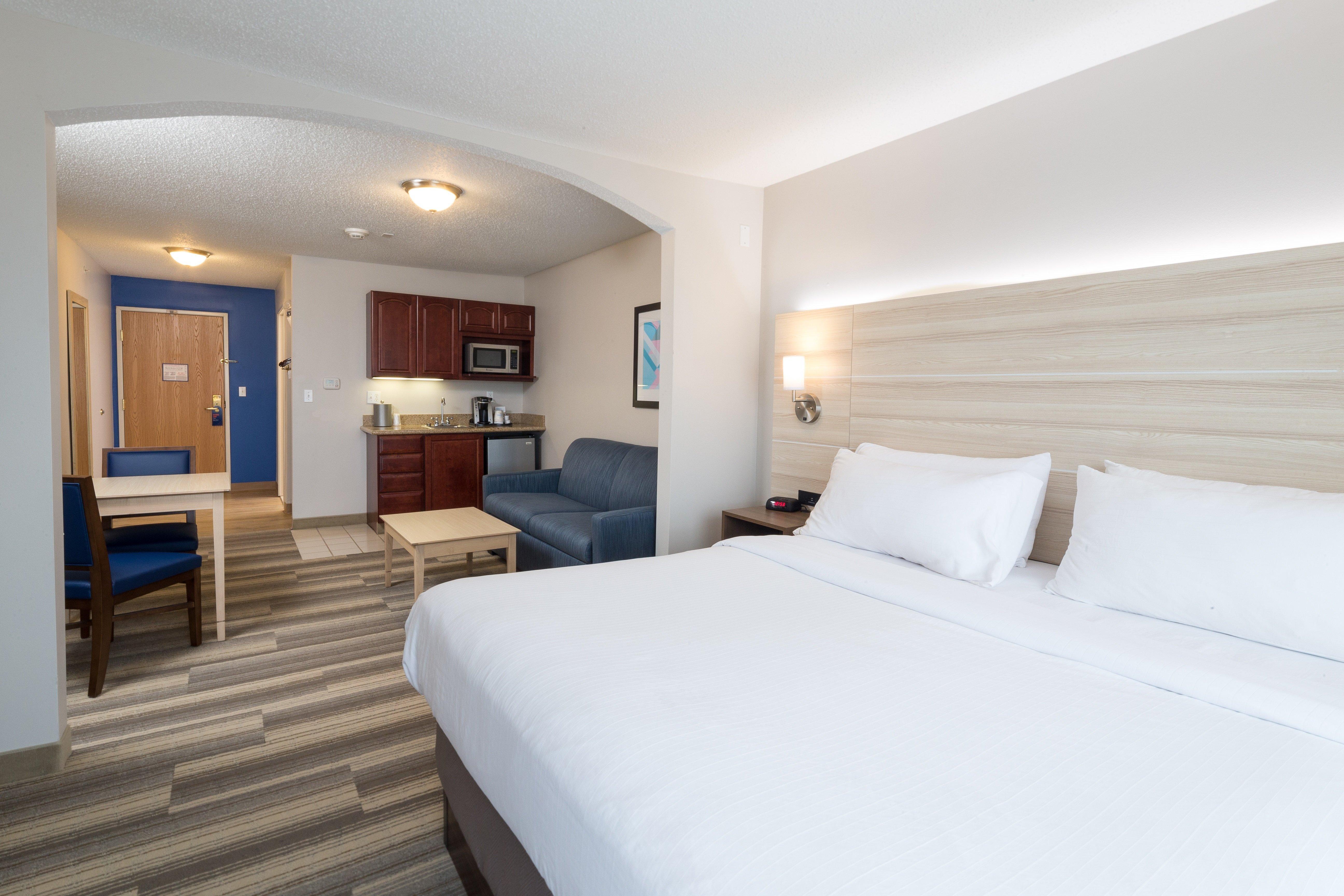 Holiday Inn Express Hotel & Suites Detroit-Utica By Ihg Kültér fotó