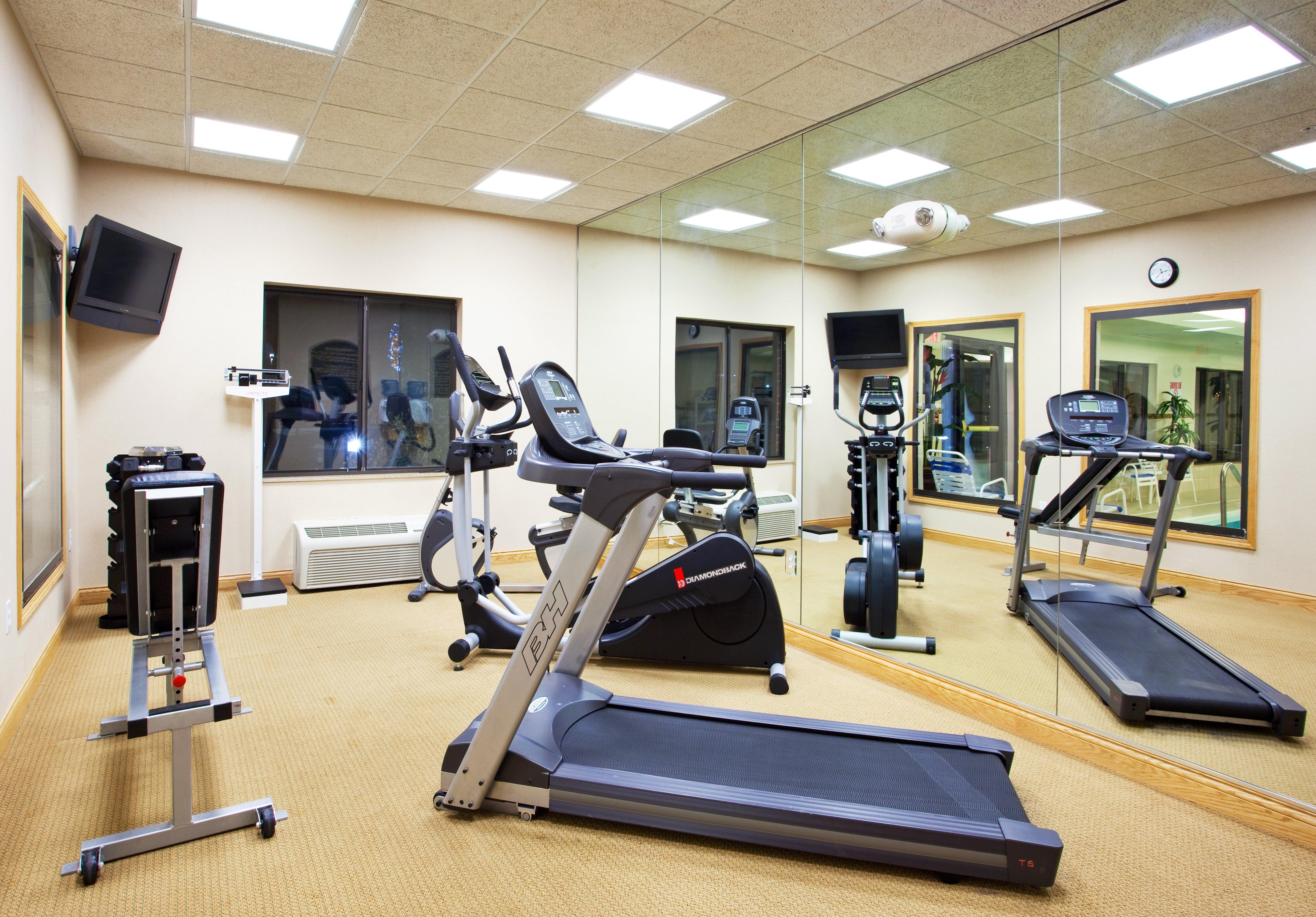 Holiday Inn Express Hotel & Suites Detroit-Utica By Ihg Kültér fotó
