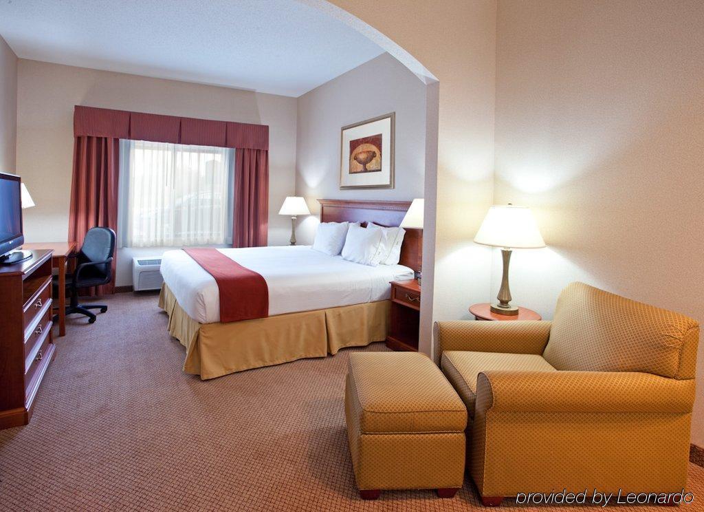 Holiday Inn Express Hotel & Suites Detroit-Utica, An Ihg Hotel Kültér fotó