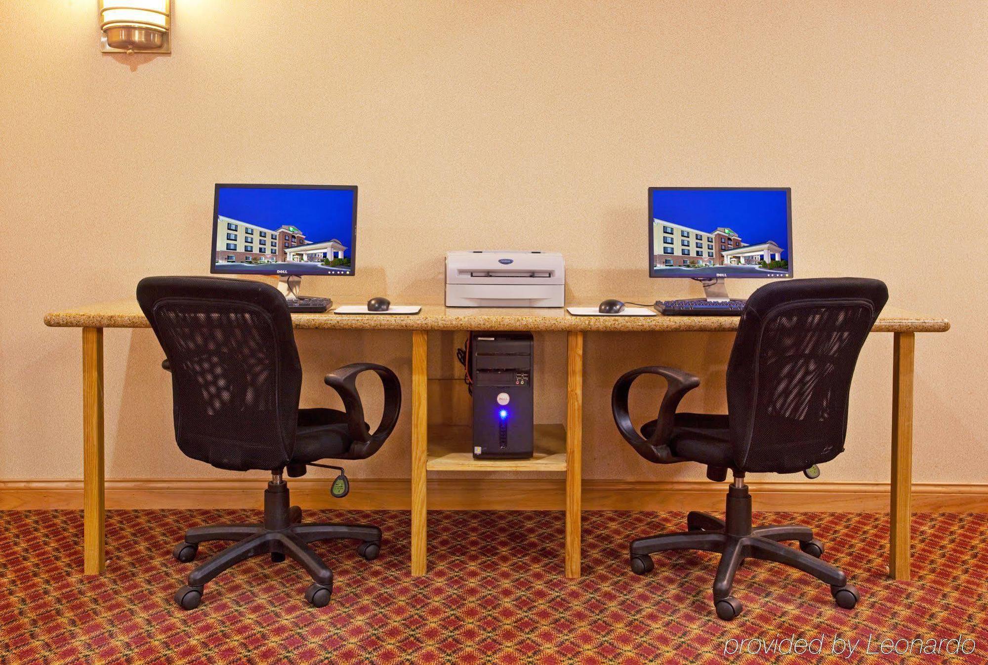 Holiday Inn Express Hotel & Suites Detroit-Utica By Ihg Létesítmények fotó